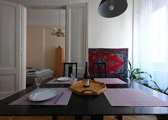 Appartement A Quiet Place In The Heart Of The *